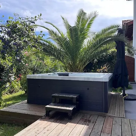 Villa Maison Grande Terrasse, Jacuzzi, Jardin Au Calme Saint-Pée-sur-Nivelle